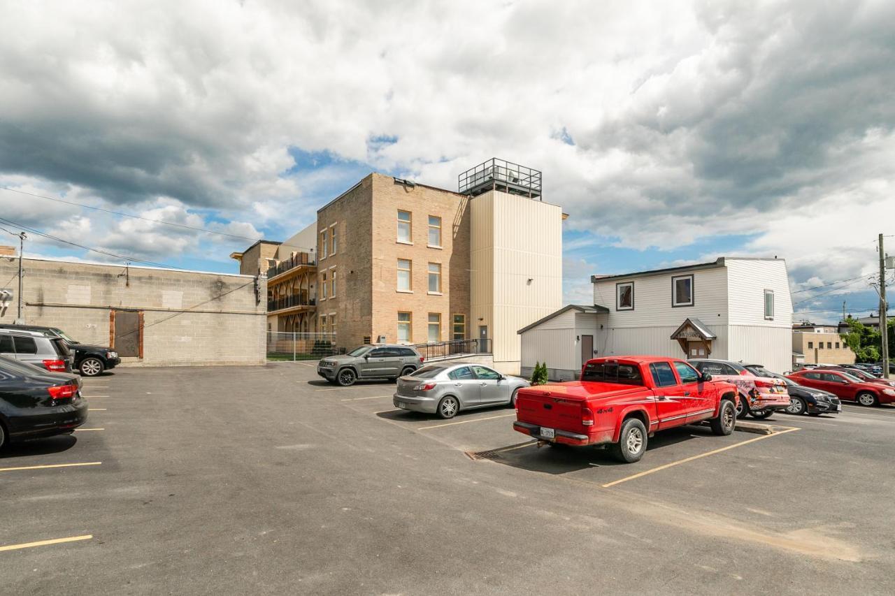 Luxury Rideau Apartments By Globalstay Smiths Falls Exteriér fotografie